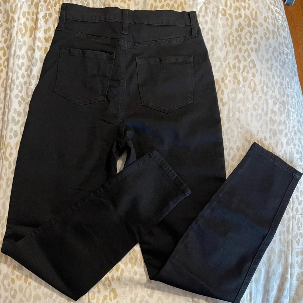 Black Wash Fashion Nova Skinny Jeans - Picture 6 of 6